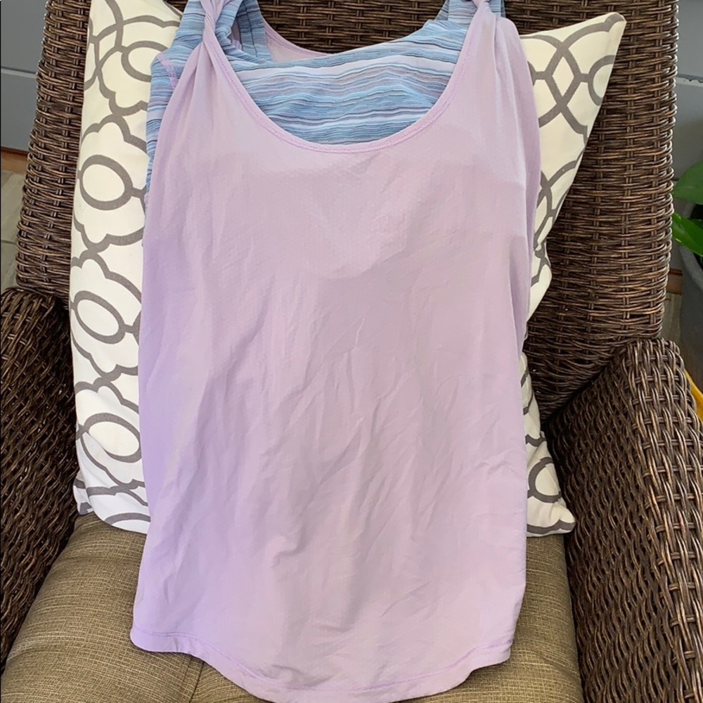 Lululemon top